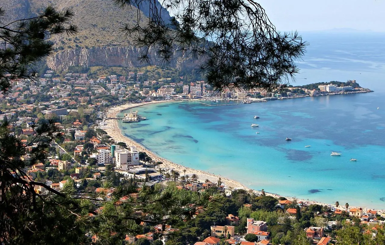 Holiday home Mondello Sunrise Villa Italy